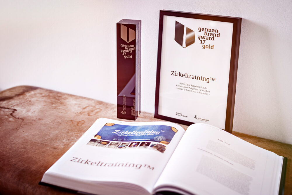 kochstrasse.agency Credentials & Cases – Zirkeltraining™ Bernd Dörr Recycling Goods – Markus Kreykenbohm – German Brand Award 2017 Gold