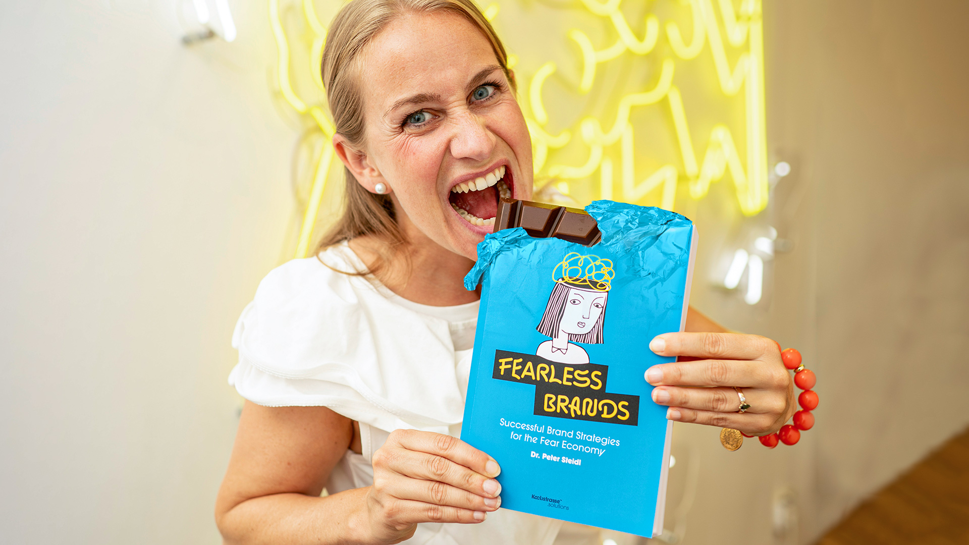 Fearless Brands – Successful Brand Strategies for the Fear Economy | Enter Tomorrow! with Kochstrasse™ Dr. Peter Steidl (English Version available on Amazon)